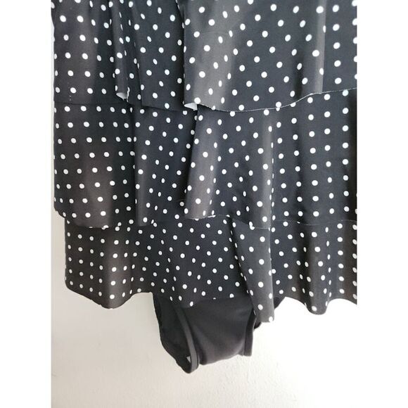 NWT Croft & Barrow Black White Polka Dot  "Tummy Slimmer" 1 Piece Swimsuit sz 10 - Picture 3 of 9